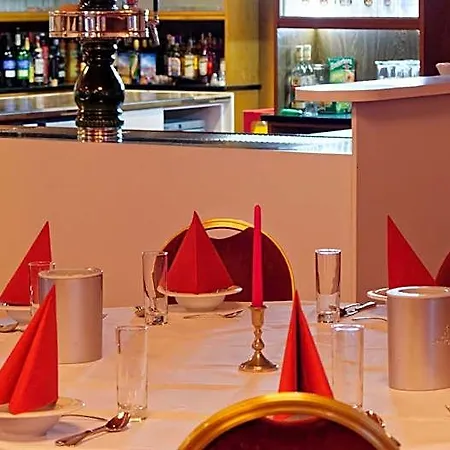 فندق Gross Bultener Hof 3*